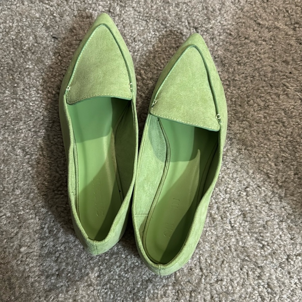 Suede-look pointed toe flats